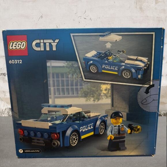 LEGO City Police Car Toy New in Box - Picture 3 of 6